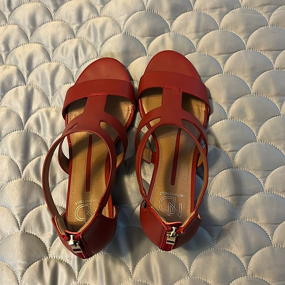 Red & brown colored New Directions heels.